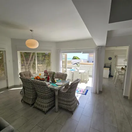 Σπίτι διακοπών Sandy Coast Λάρνακα