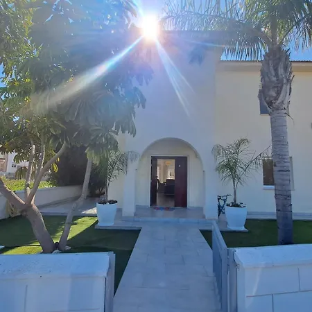 Sandy Coast Ferienhaus *